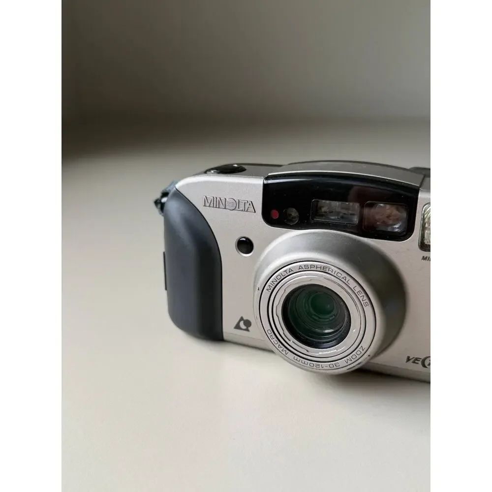 Minolta Vectis 40 Point And Shoot Camera APS Film 30-120mm Zoom 90s WORKS